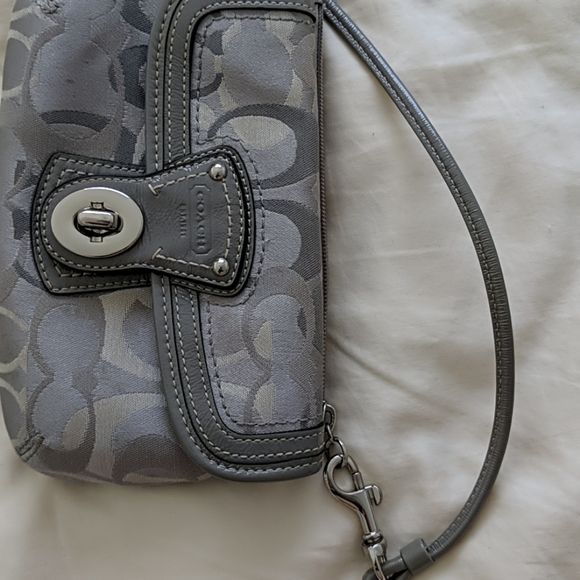 Two coach wristlets offers welcome - Picture 9 of 10